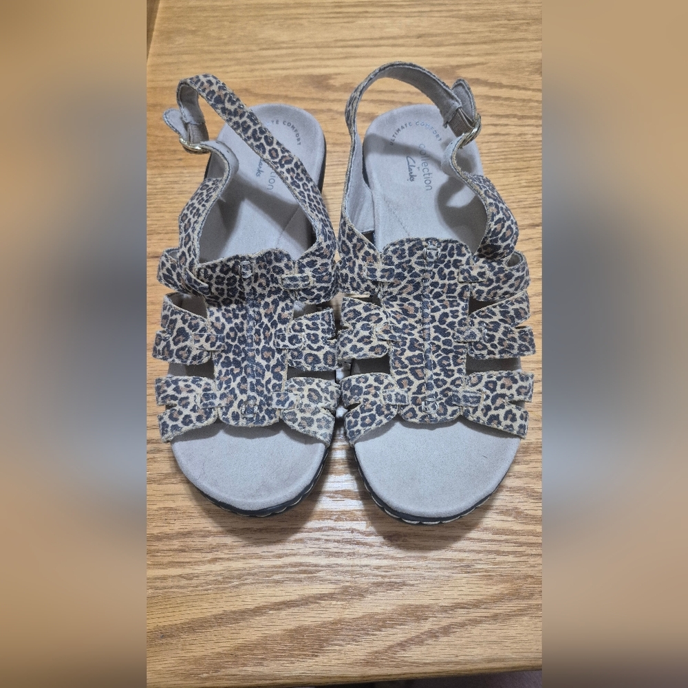 CLARKS Leopard Print Sandals Size 7.5